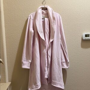 UGG Light Pink Plush Shawl-Collar Robe Medium